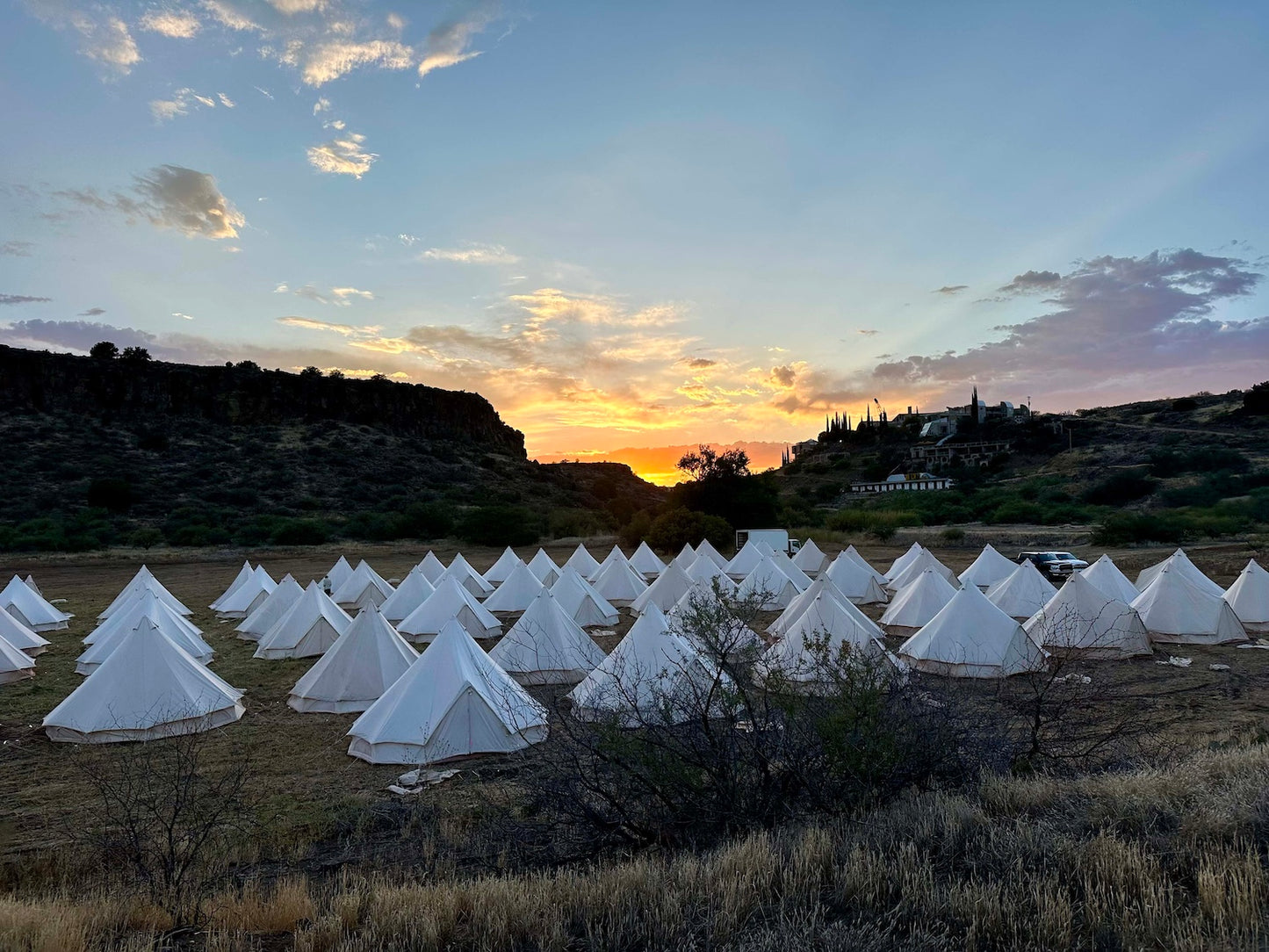 UPGRADE: GLAMPING EXPERIENCE (FOR 2 PEOPLE)