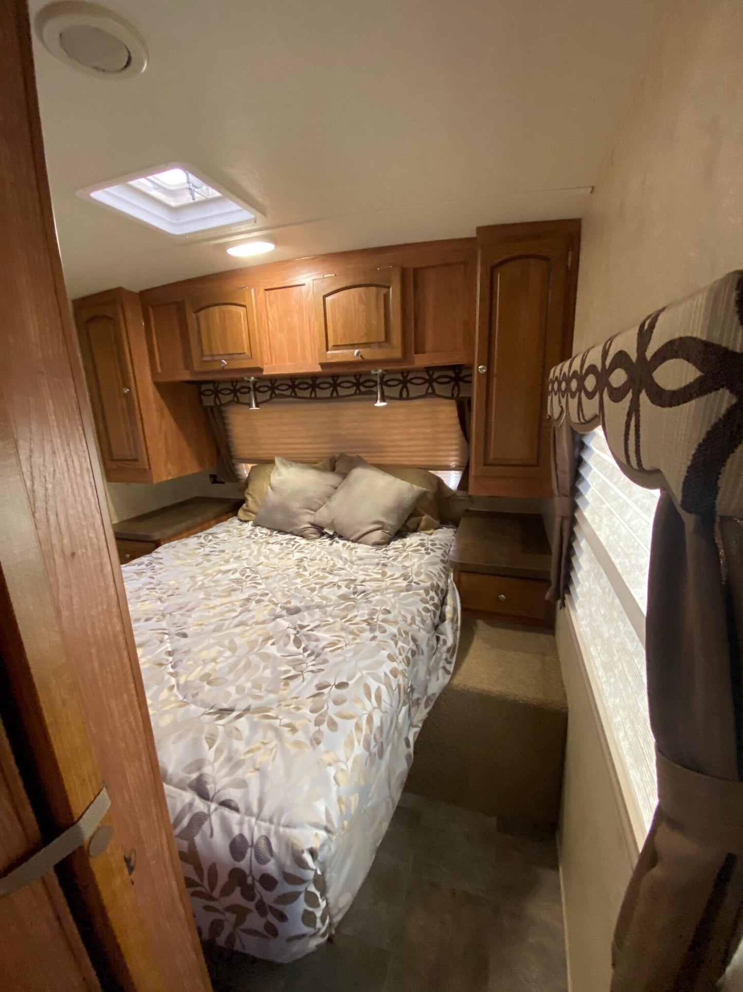 UPGRADE: RV EXPERIENCE (FOR 3 PEOPLE)