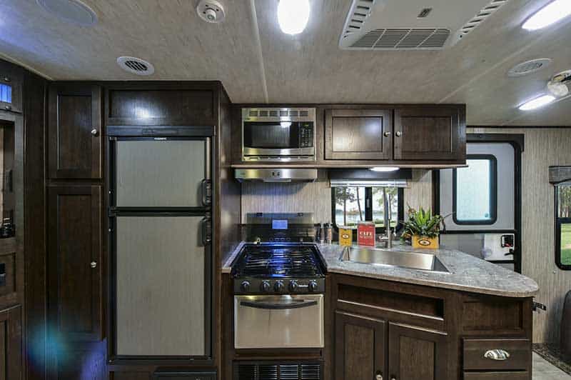 UPGRADE: RV EXPERIENCE (FOR 2 PEOPLE)